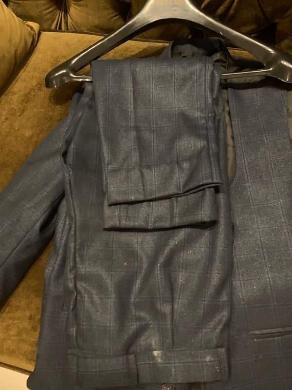 Darkish blue 3 piece pent coat 2