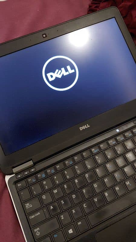 dell latitude e7240 3