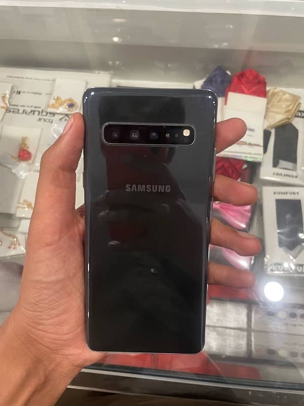 samsung s10 plus 5G 10/10 condition 8/256 1