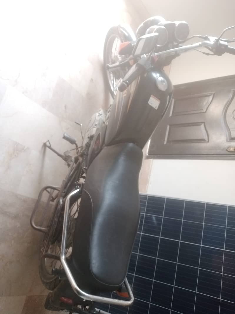 Suzuki 150 Original condition 2011 4