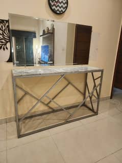 Marble Console