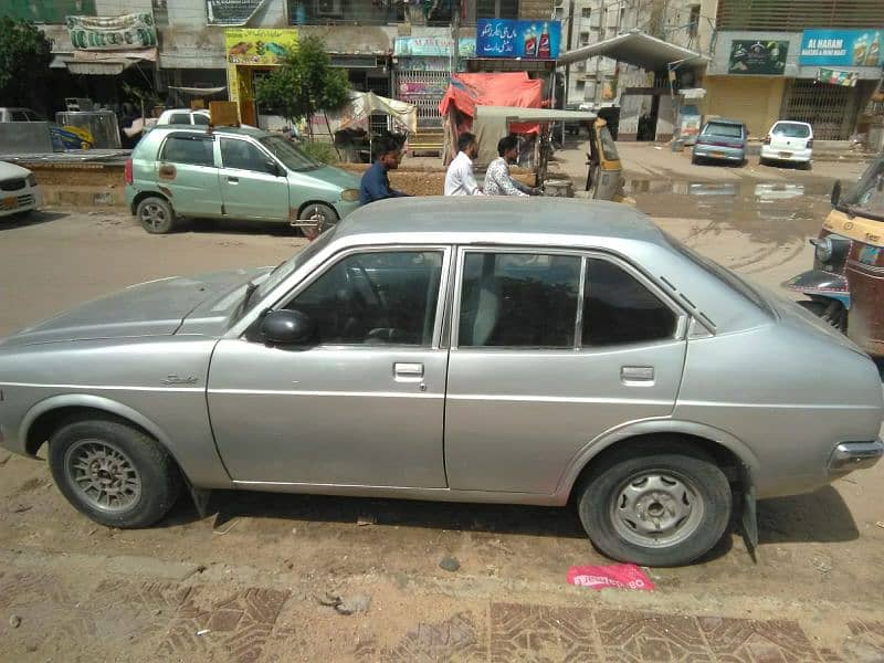 Toyota Starlet 1974 3