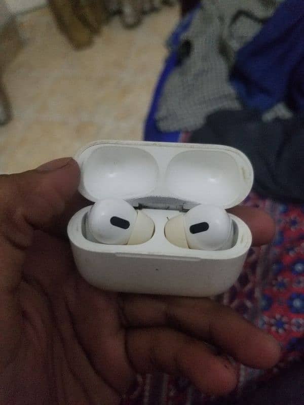 Apple Airpodss Pro 1st Generation 0