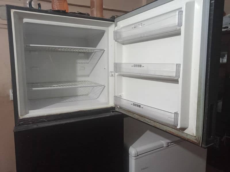 refrigerator 3