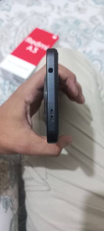 Redmi A3 ( in 6 month warrenty ) 2