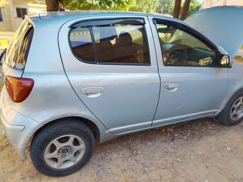 Toyota Vitz 2004 0