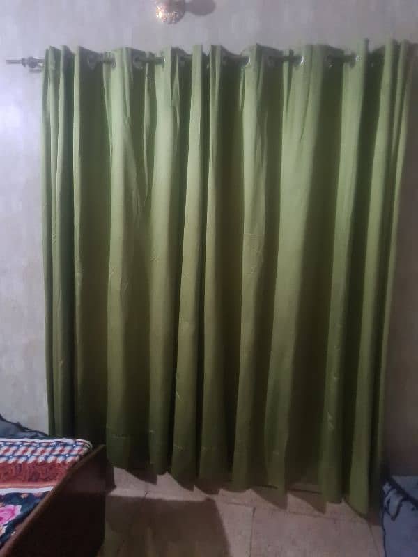 Curtains 0