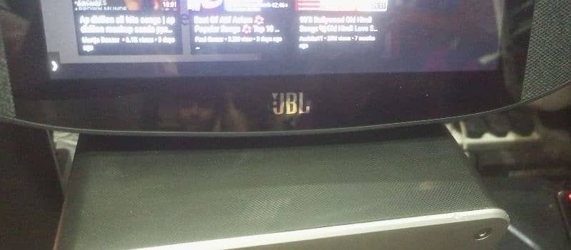 jbl Bluetooth speakers 2