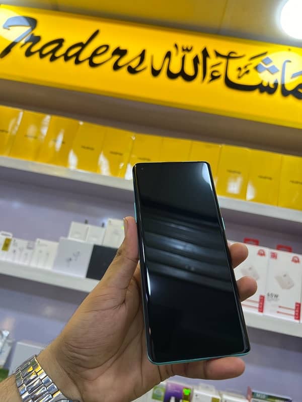 One plus 8 pro 12/256 GB dual sim 7