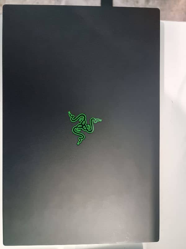 Razer Blade 15 Advanced Late 2019 with Optical Keyboard  Gaming Laptop 0