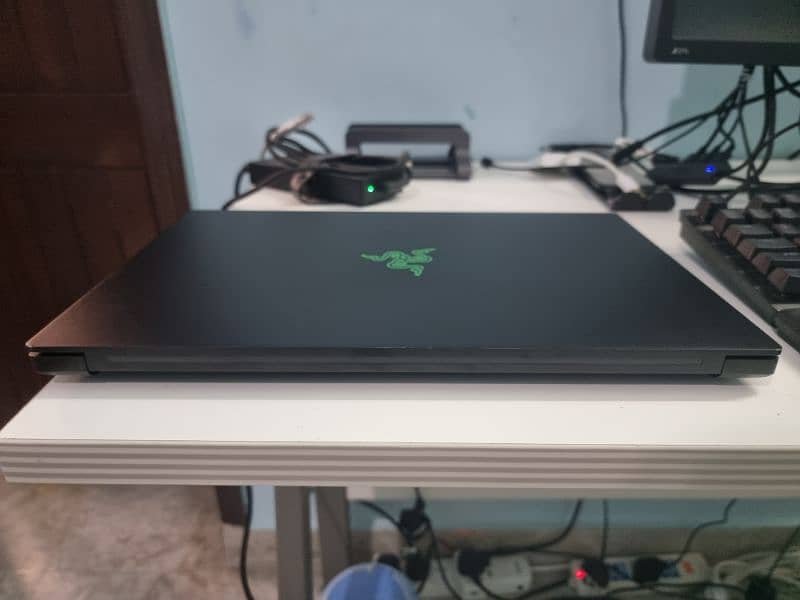 Razer Blade 15 Advanced Late 2019 with Optical Keyboard  Gaming Laptop 1