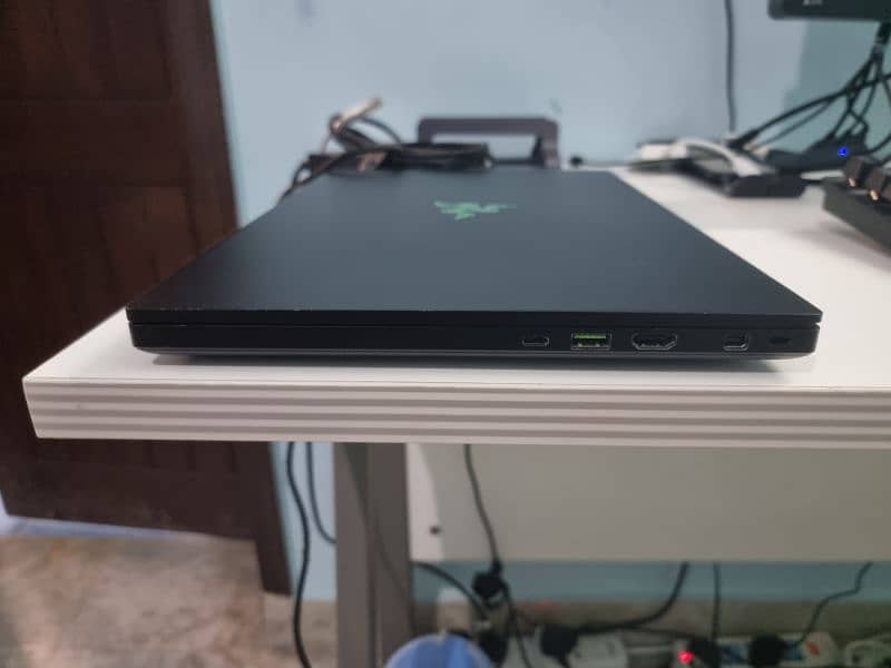 Razer Blade 15 Advanced Late 2019 with Optical Keyboard  Gaming Laptop 4