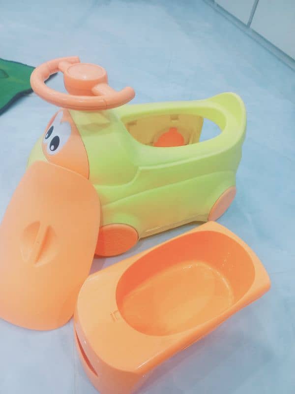 kids toilet car portable 1