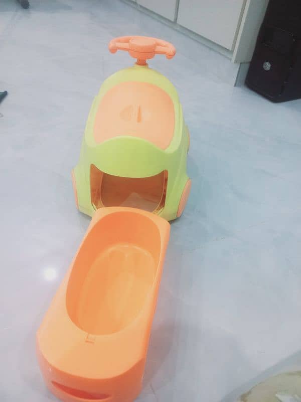 kids toilet car portable 3