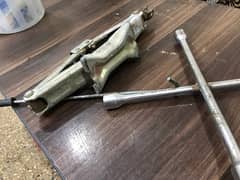 Car jack pana rod 03148857993 fx mehran khyber corolla coure hiroof