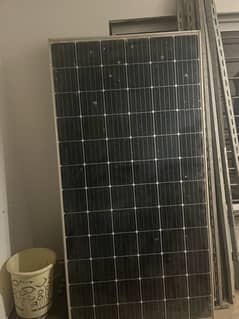 330 watt solar panel, 4 pieces