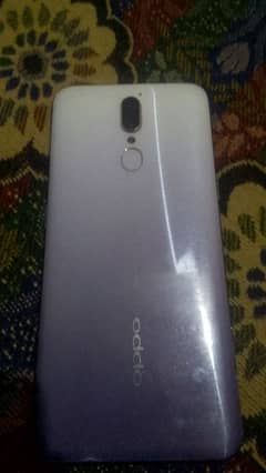 OPPO F11, 4 128 Gb