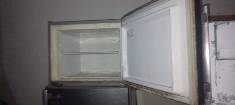 Electrolux Refrigerator 2