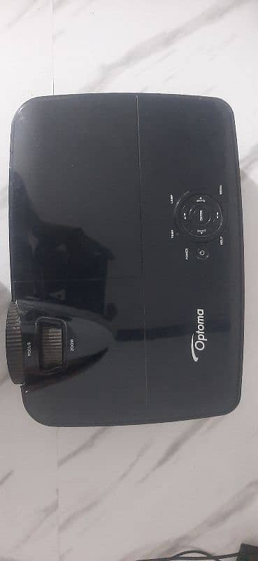 Full HD "Optoma" imported Projector for businesses and schools 3