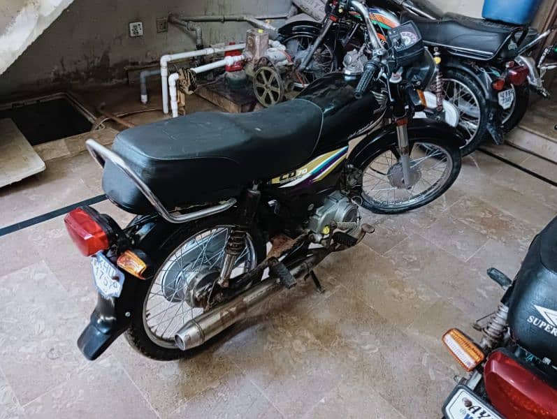 Honda CD 70 205 8