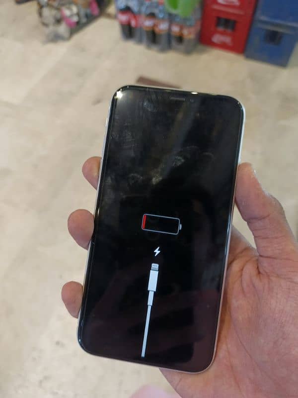 IPHONE XR 128GB NON PTA WATER PACKED 5