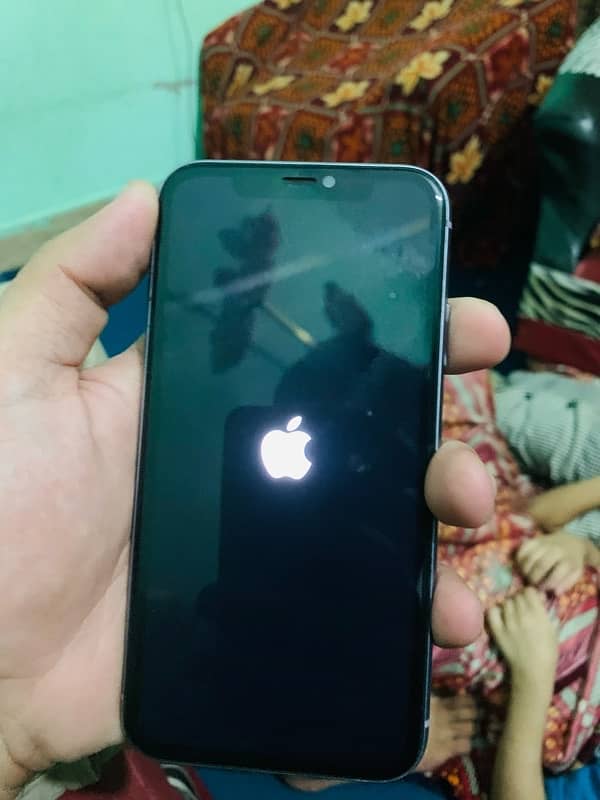 Apple iPhone 11 2