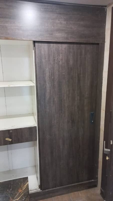 1 BED BRAND NEW LUXURY IDEAL GOOD EXCELLENT FLAT FOR RENT IN SECTER E BAHRIA TOWN LAHORE 8