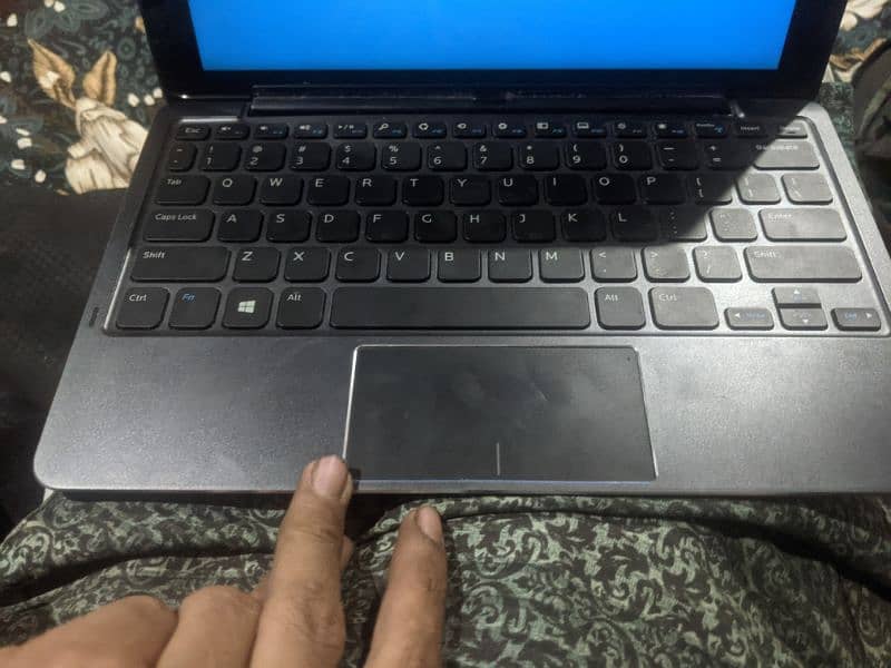 Dell laptop 3