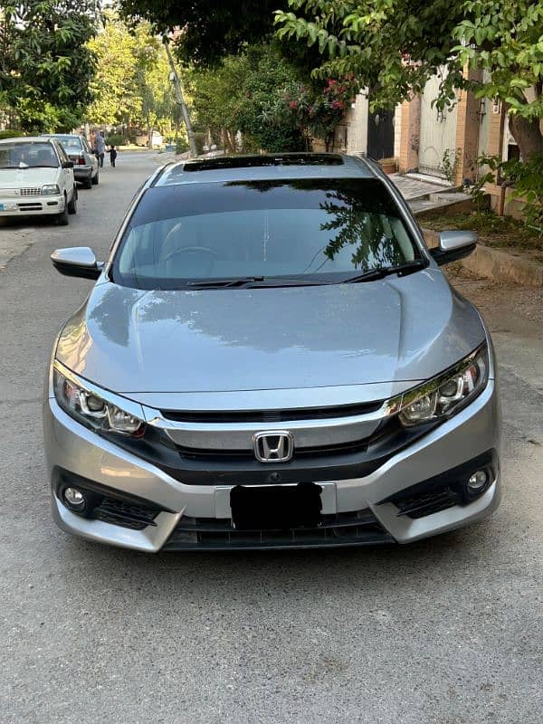 Honda Civic Oriel 1.8 i-VTEC CVT 2018 1