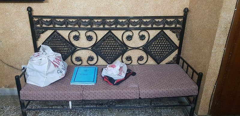 five seater sofa for sale(loha wala) 0