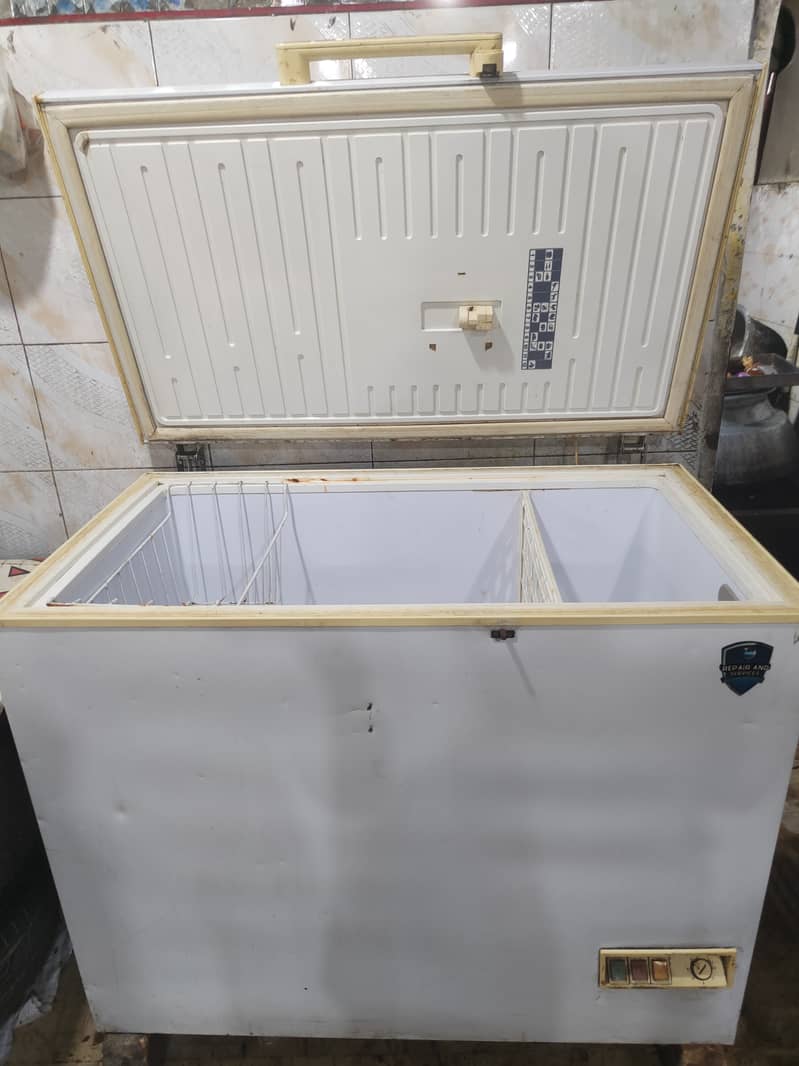 General original deep freezer 1