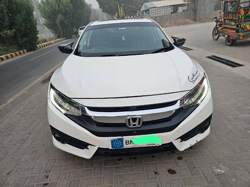 Honda Civic Oriel 2017 0