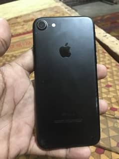 I phone 7 (32gb) my wahtasapp number 03086931242