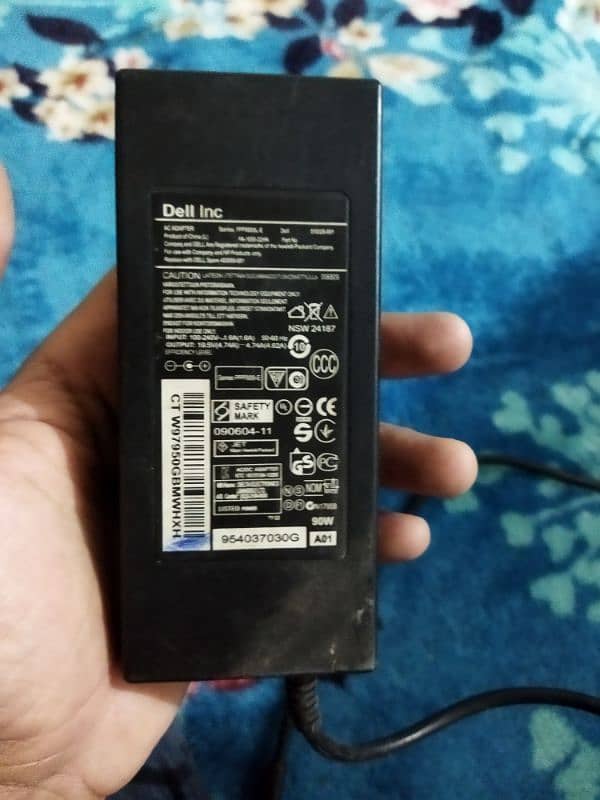 Dell Laptop Charger 1