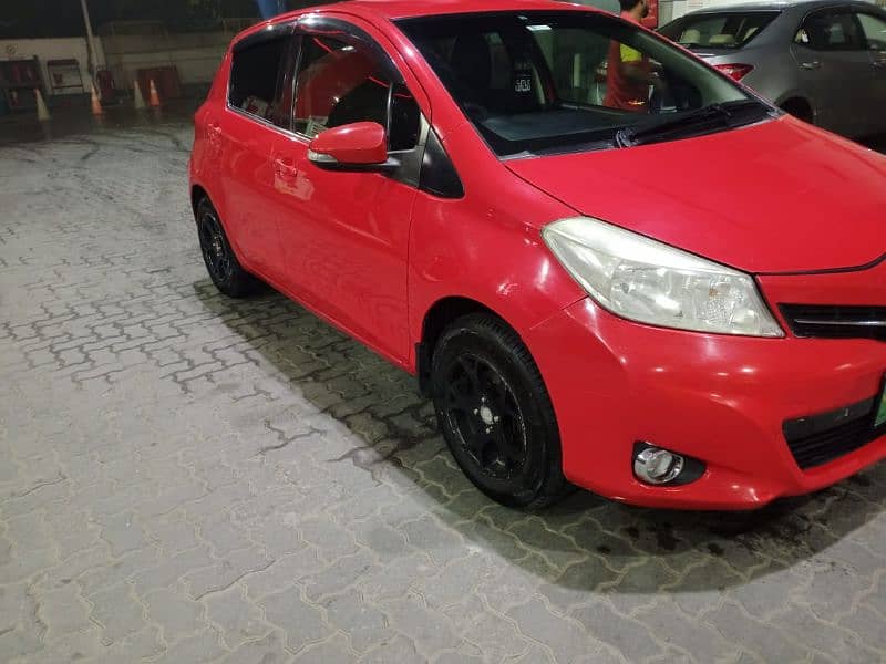 Toyota Vitz 2012 7