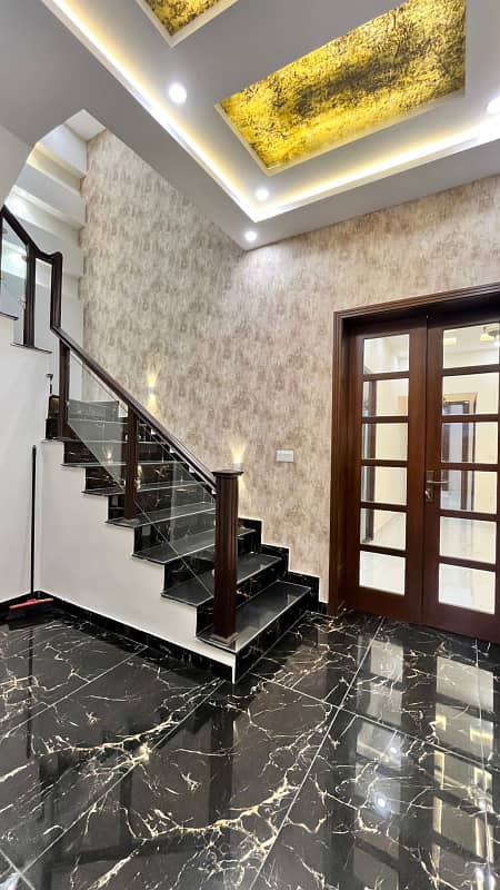 10 Marla Brand New Luxury Upper Portion For Rent In Gulmohar BLOCK Bahria Town Lahore 10