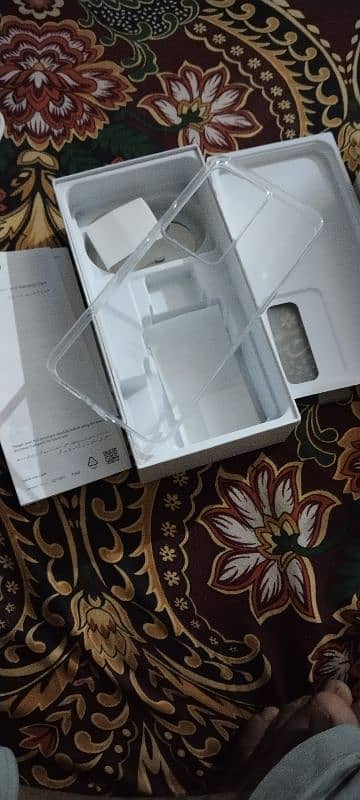 vivo 100 1 day use hy full warranty hy only box opan hy 8+8 256 gb 6