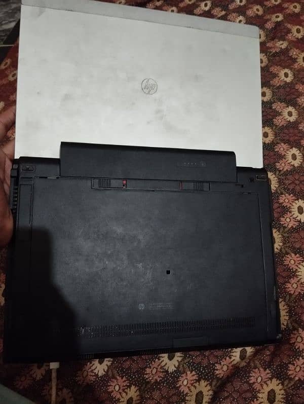 Hp Laptop for sale core i5 (4\320) 2