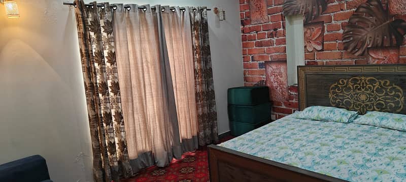 11 MARLA FULL LUXURY FULL FURNISHED EXCELLENT GOOD CONDITION UPPER PORTION HOUSE FOR RENT IN GULBAHAR BLOCK BAHRIA TOWN LAHORE 2