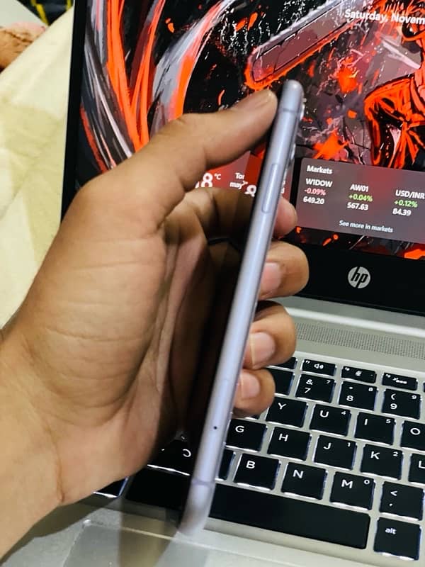 iphone 11 128gb PTA approved 2