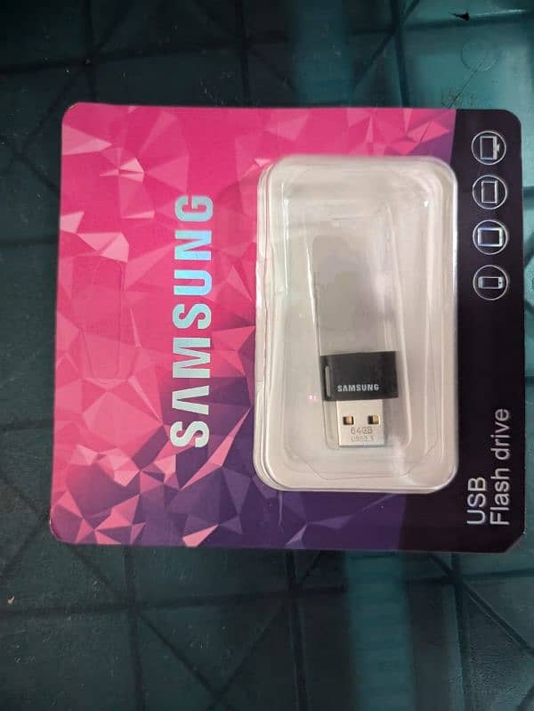 Samsung  USB  Flash Drive 2TB 0