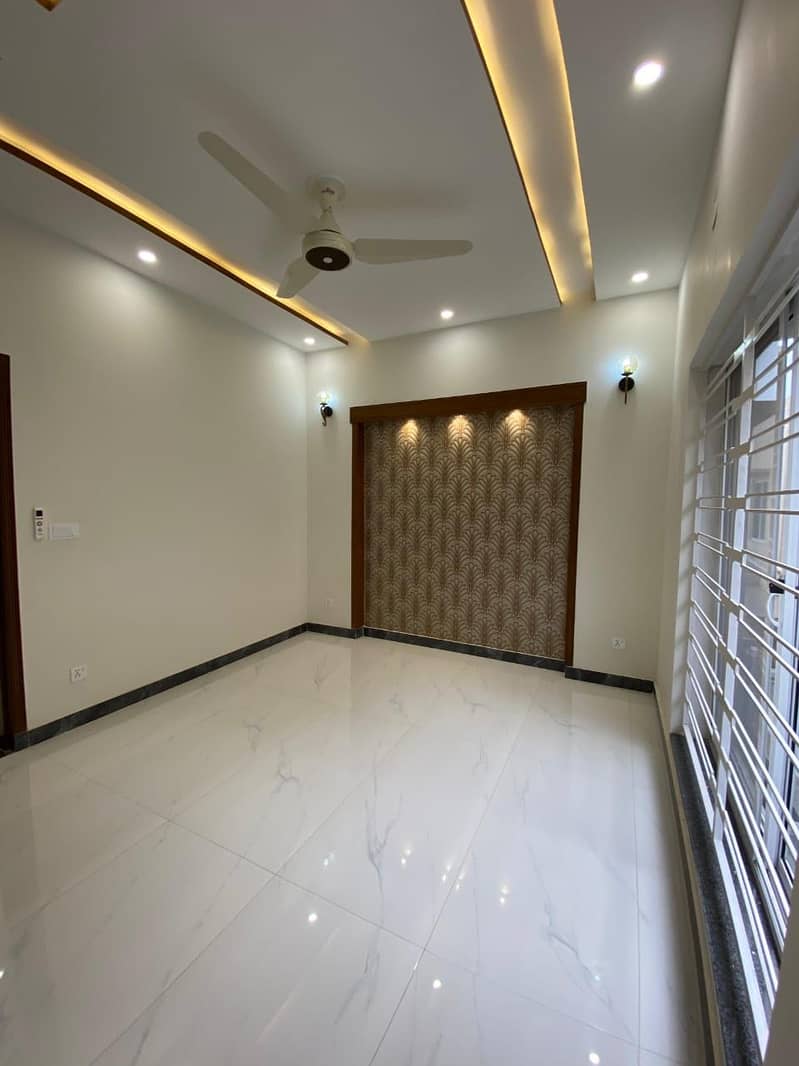 10 Marla Upper Portion For Rent In Secter E 9