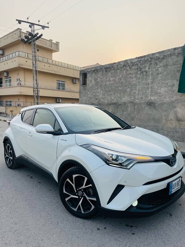 Toyota C-HR 2017 G led 2