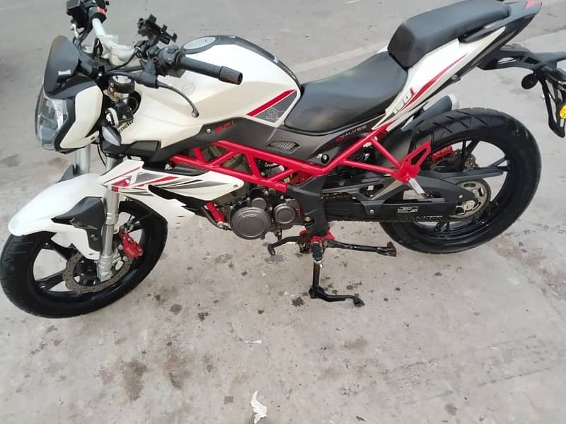 benelli tnt 150i 2022 model 0