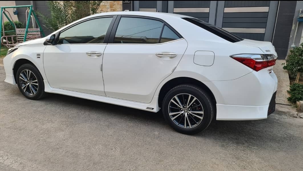 Toyota Corolla Altis 2022 1.6 Automatic 1