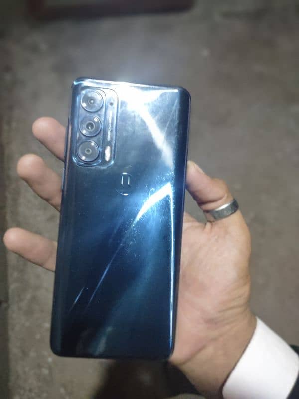 moto edge 5g 2021. . . . . urgent sale 4