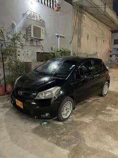 Toyota Vitz 2014