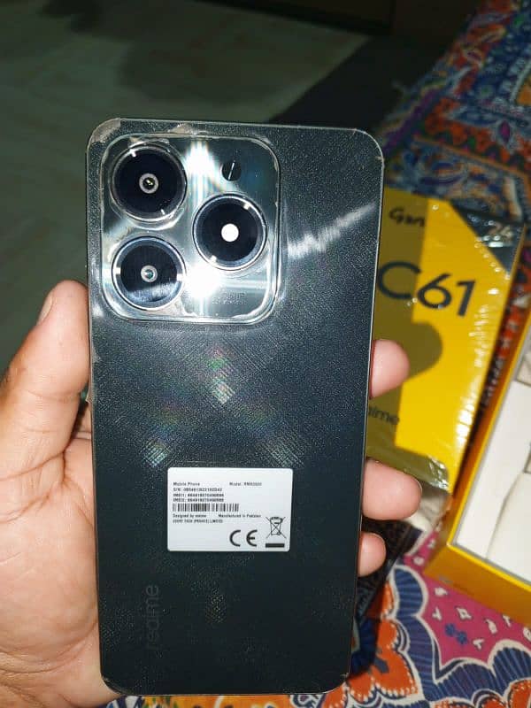 realme c61 3