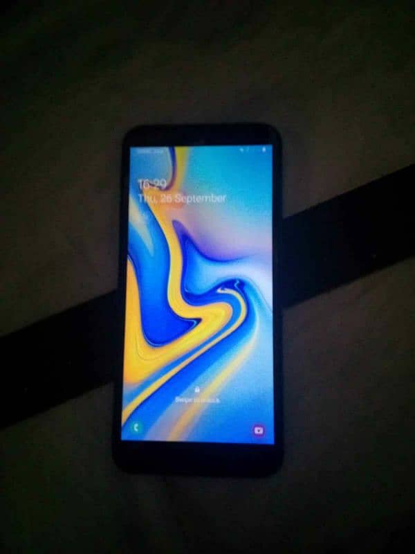 Samsung j6 3 32  box k seth 5