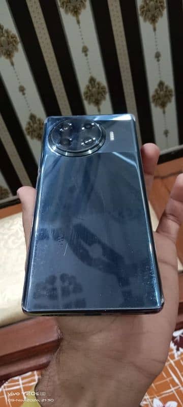 Tecno spark 20 pro plus 2